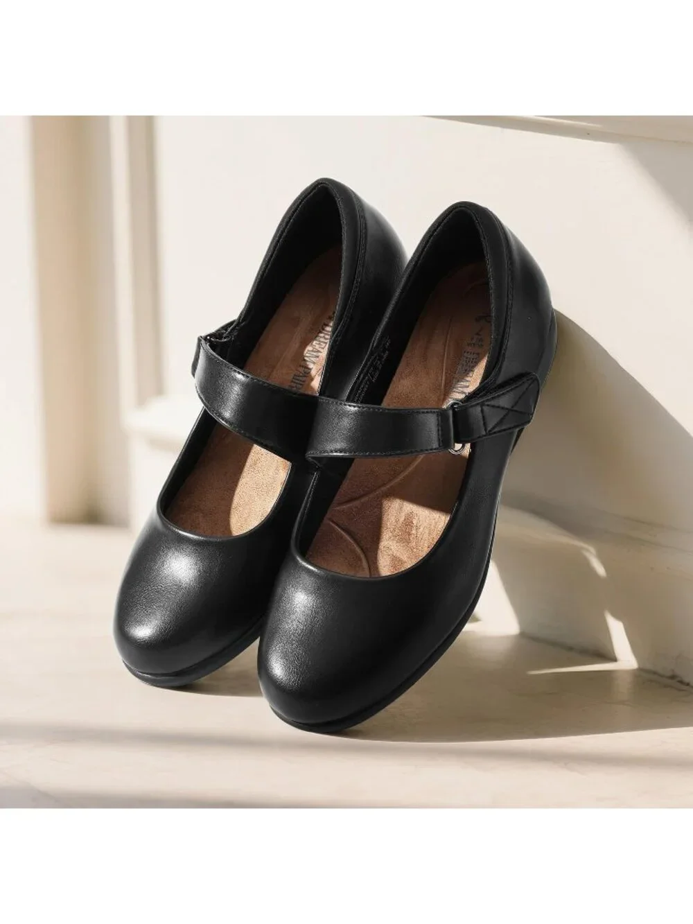 Dream Pairs Women's Black Round Toe Adjustable Ankle Strap Mary Jane Flats